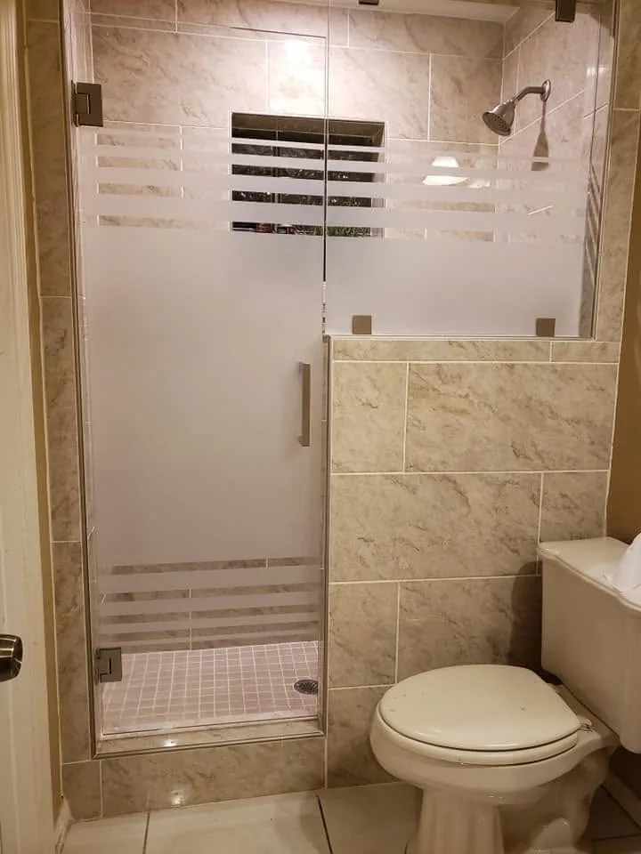 Glass shower door installed by USA GLASS